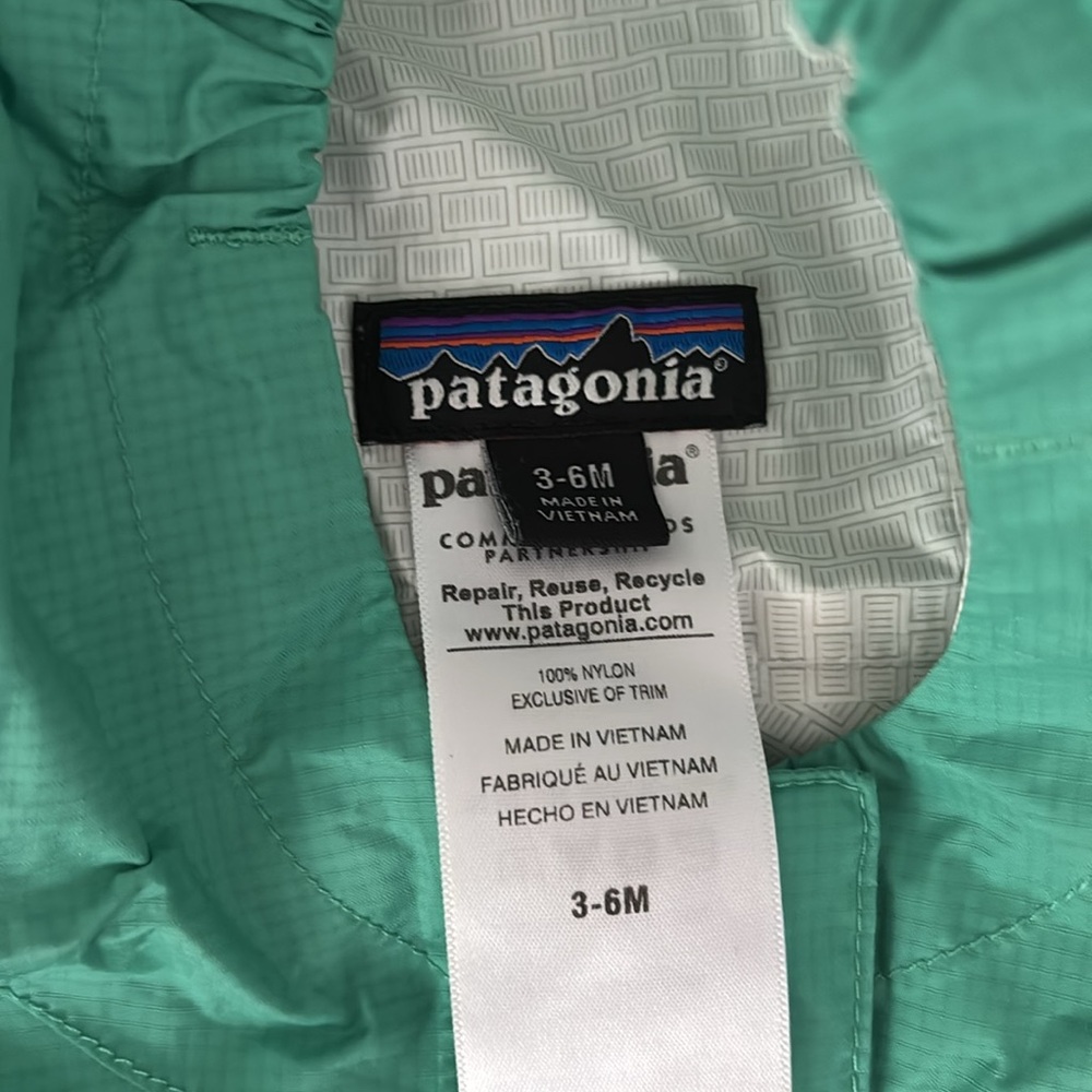 Patagonia Torrentshell One Piece Infant Rain Suit - Picture 2 of 5